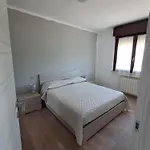 Interno 10 Apartment Capolona